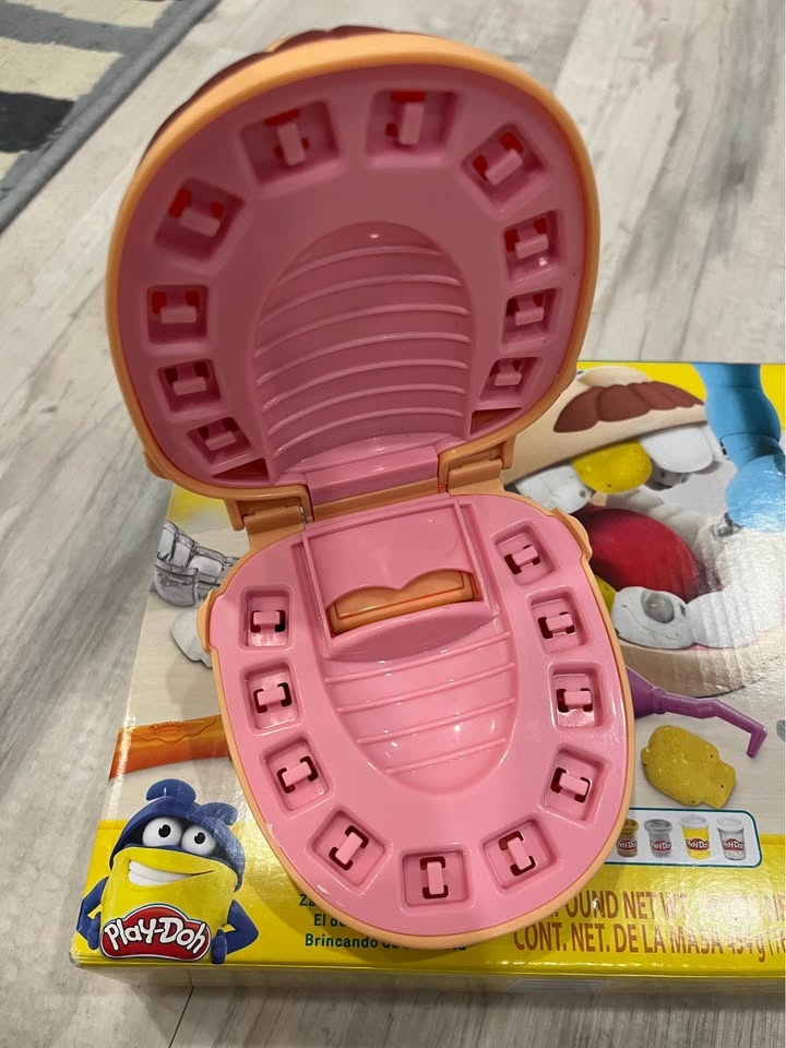 Play-doh dentist play set - photo 2