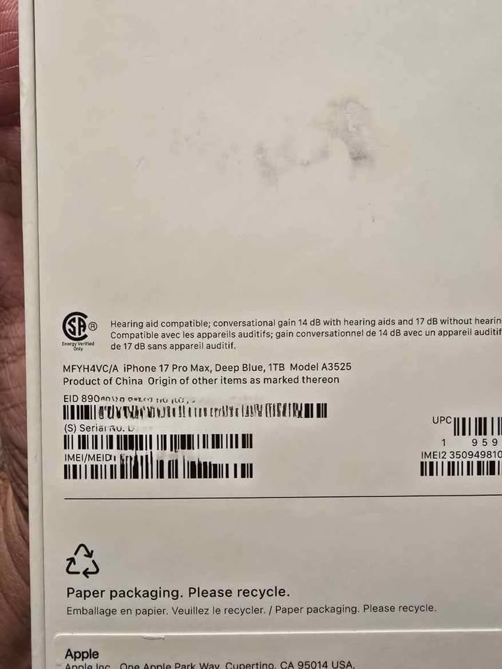 iPhone 17 Pro Max 1TB Deep Blue - photo 2
