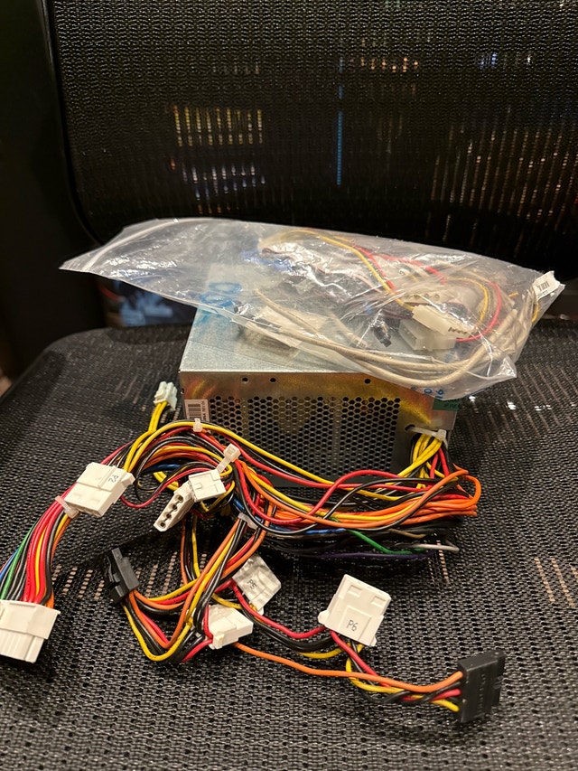 HIPRO Desktop PC Power Supply - photo 3