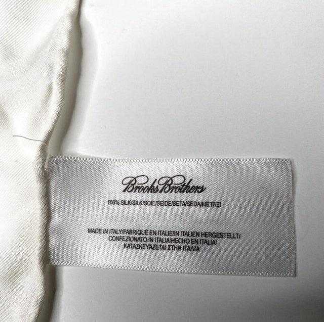 Brooks Brothers Hand-Rolled White Silk Pocket Square - photo 4