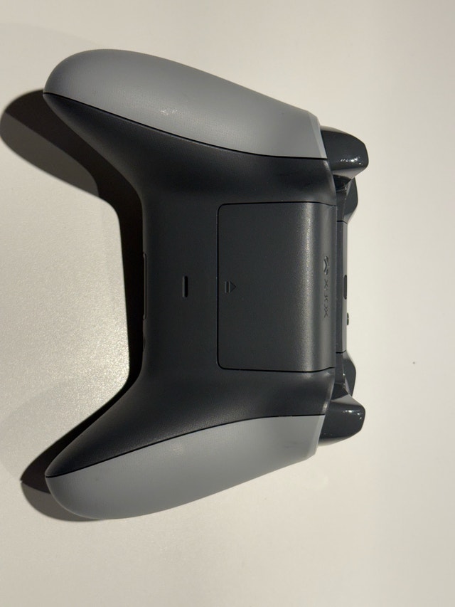 Xbox Wireless Controller (Series X|S) – Like New - photo 5
