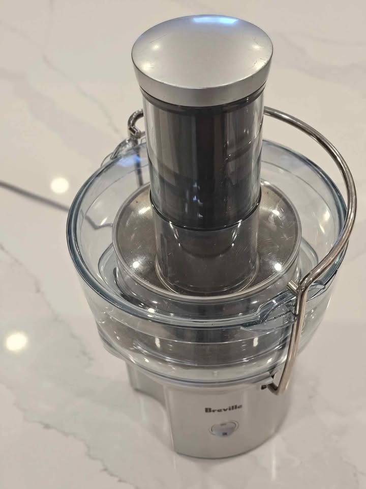 Breville Juice Fountain Compact BJE200XL - photo 3