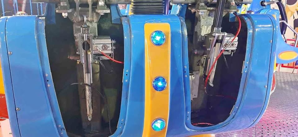 Arcade Machines - Amusement Rides