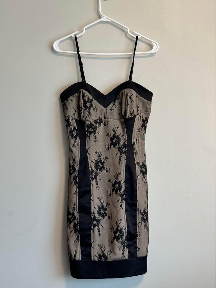 Rinascimento Short Dress With Floral Pattern Made in Italy