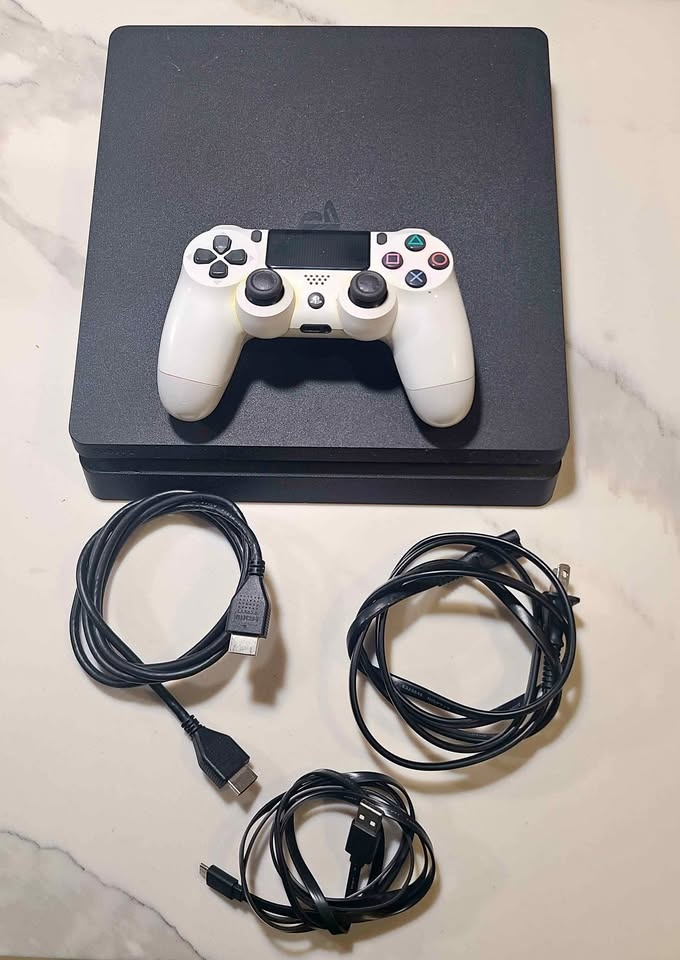 🇨🇦 PS4 - Play Station 4 🎄🎁