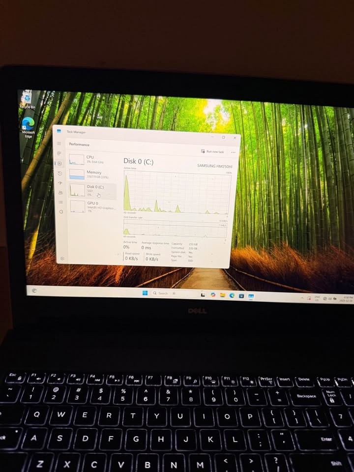Dell Inspiron i5– 15.6" Touchscreen Laptop - photo 5