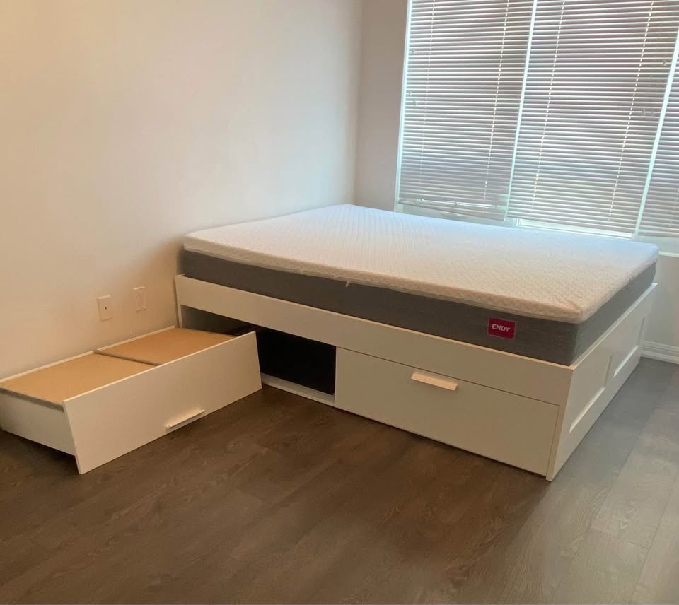 Queen Bedframe with drawers & headboard (IKEA Brimnes white) - photo 5