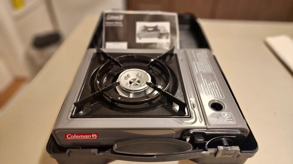 Coleman Portable Butane Stove w/ Case (Model 2800)