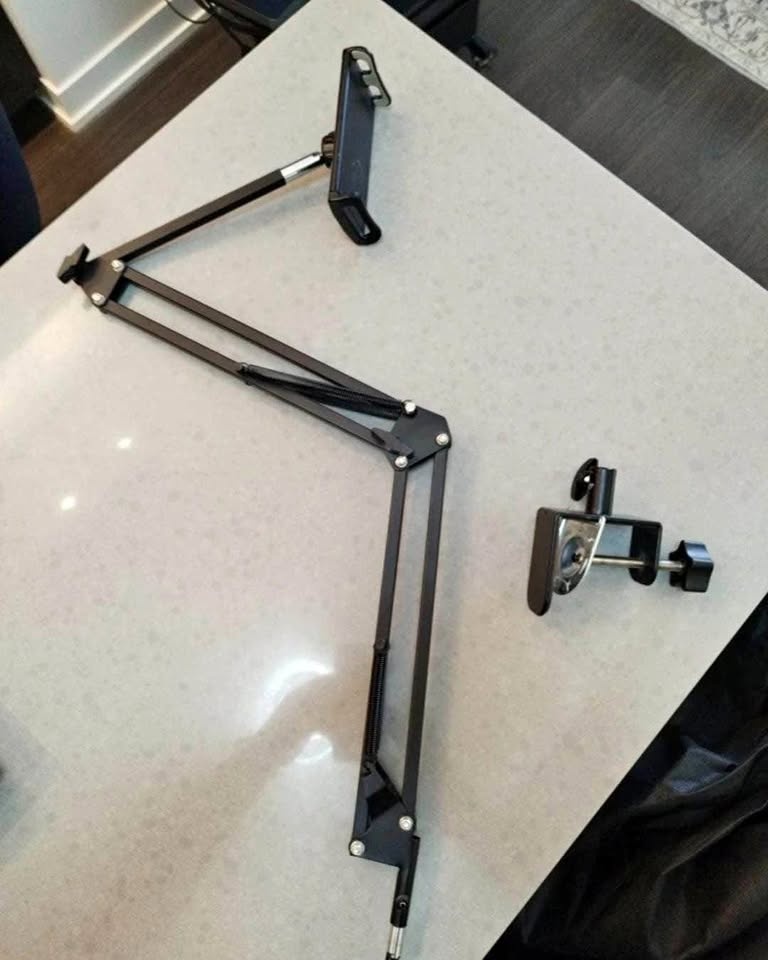 Smartphone Arm Stand