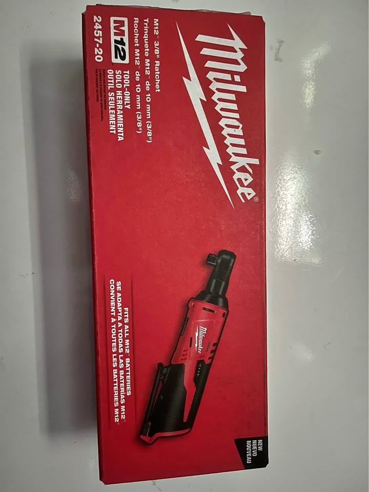 Milwaukee M12 3/8" Ratchet