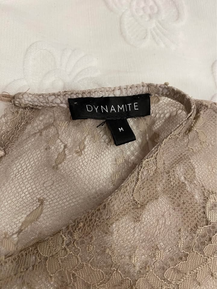DYNAMITE Sheer Lace Top - photo 3