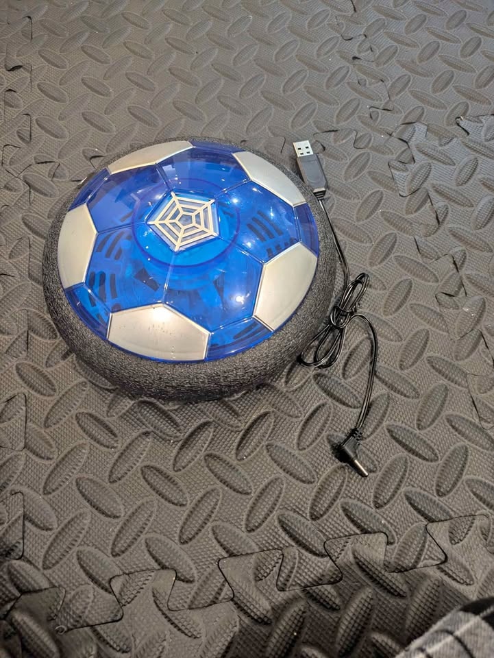 Hover soccerball