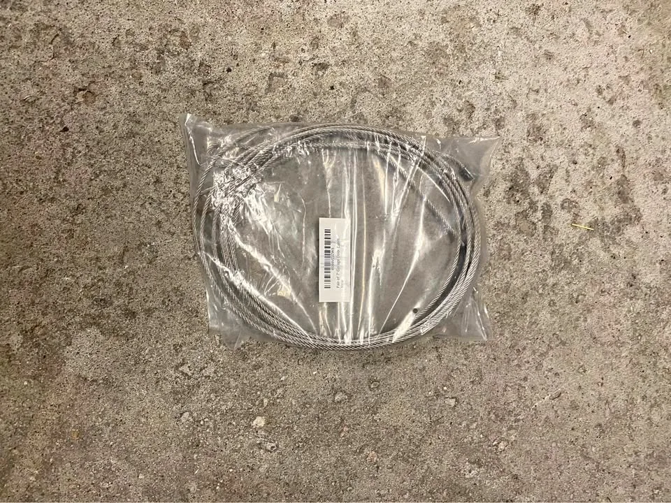 Selling garage door 7 ft cables thumbnail
