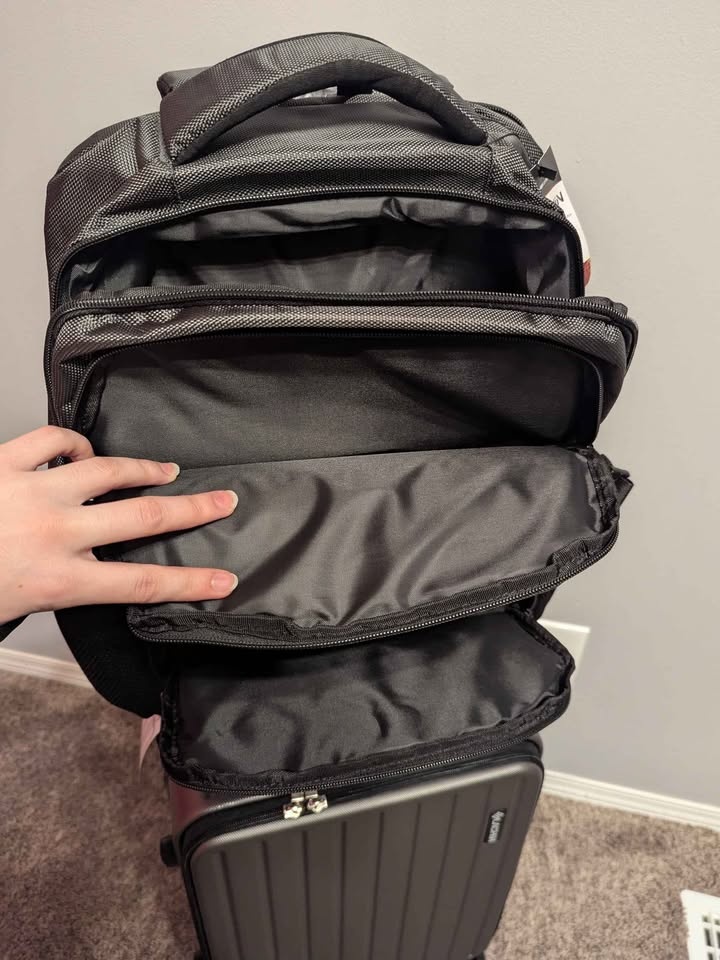 ✈️ (NEW) CARRY-ON + BACKPACK MATCHING SET! - photo 3