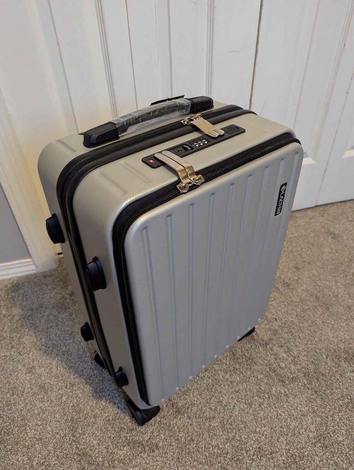(POPULAR 💎) Brand new LUXURY hand carry-on 20-in - photo 5