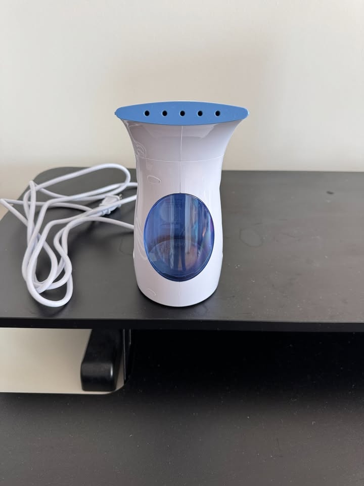 HiLIFE Handheld Clothes Steamer - Blue - photo 3