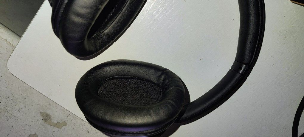 Sony WH-CH720N Noise Cancelling Bluetooth Headphones - photo 4