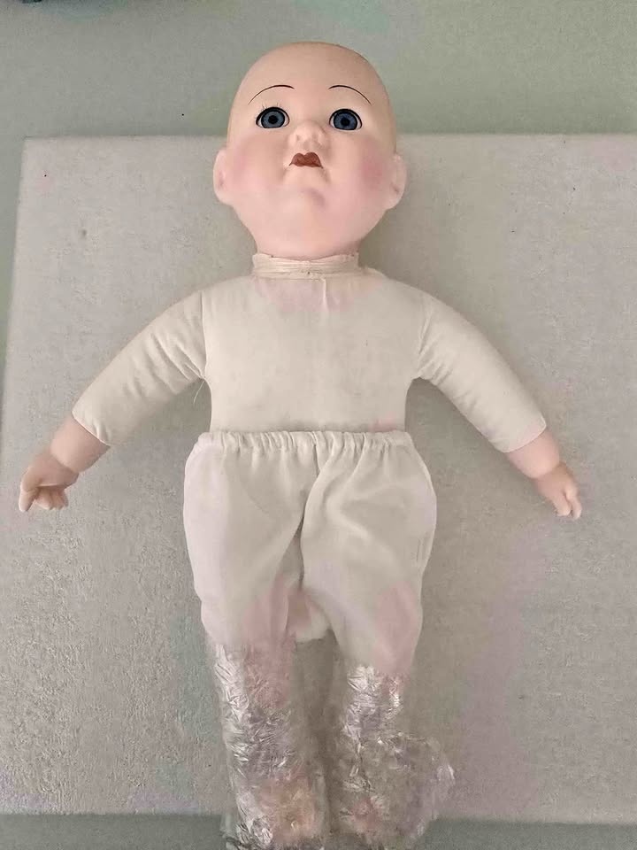 Seymour Mann porcelain baby doll 1980s