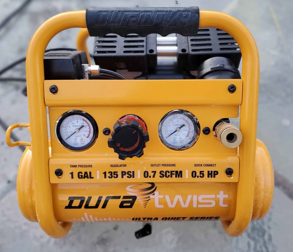 New DuraTwist 1-Gallon Air Compressor - photo 2