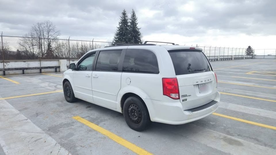 2014 Dodge Grand Caravan Passenger - photo 3