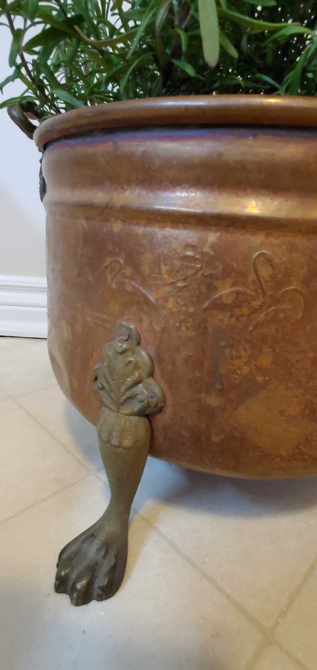 1stDibs copper and brass planters at non1stDibs prices