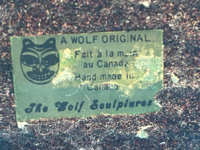Wolf Sculpture Eskimo Couple - photo 4