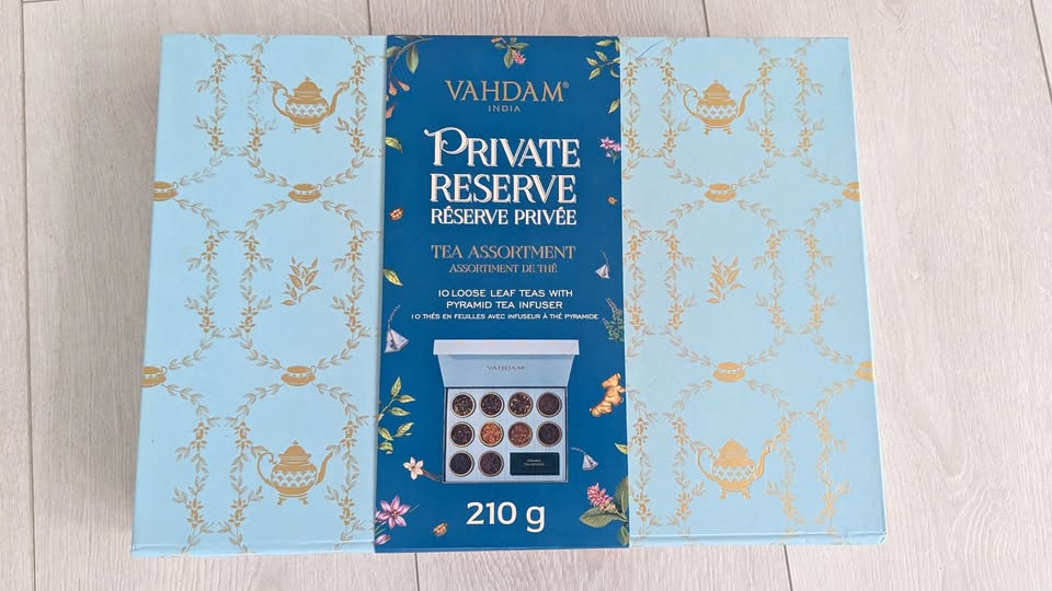 Vahdam Private Reserve Tea Gift Set