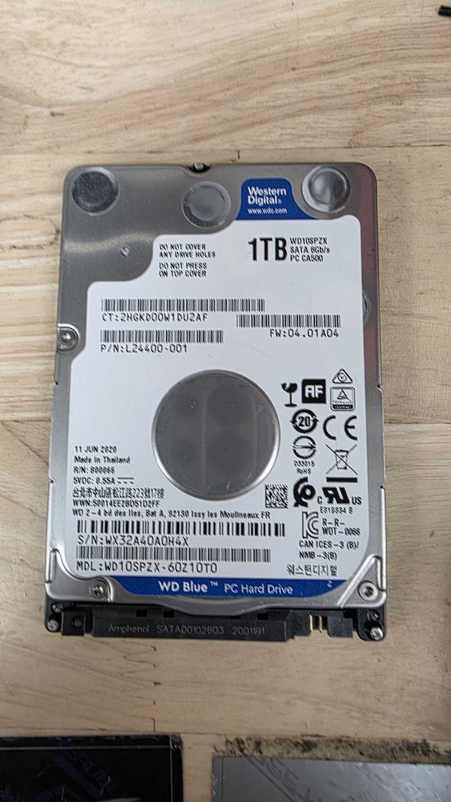 1 TB HDD sata 2.5