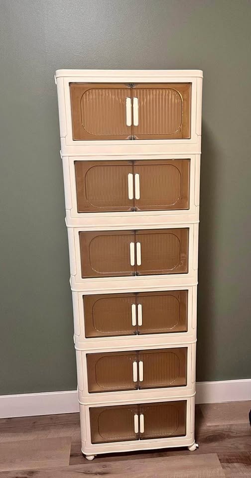 collapsible plastic storage Bins with lids