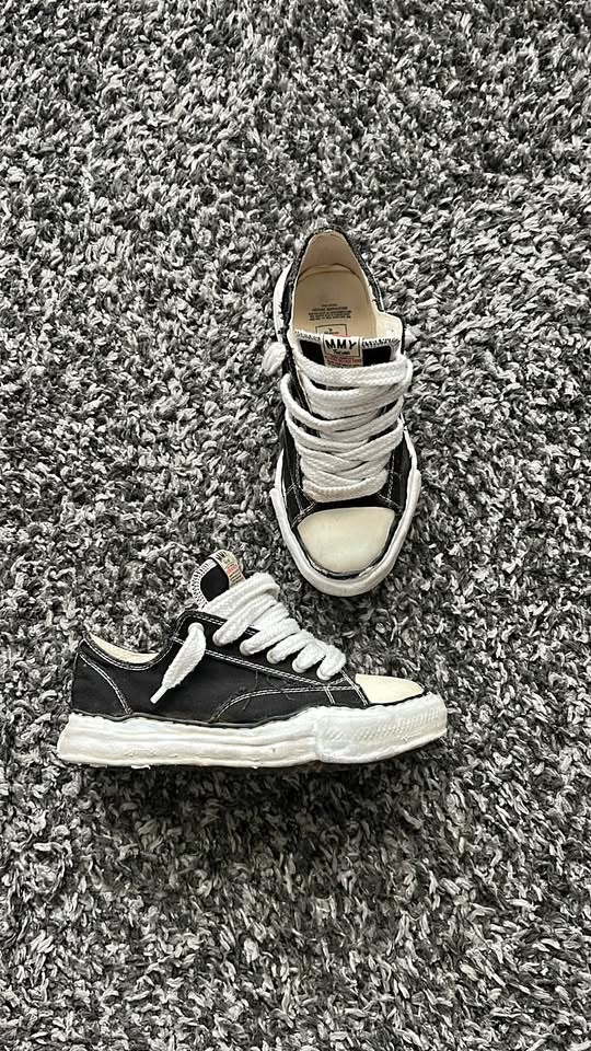 Maison Mihara Yasuhiro Peterson Lows