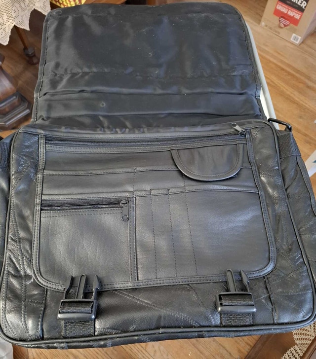 Large leather Computer bag - photo 2