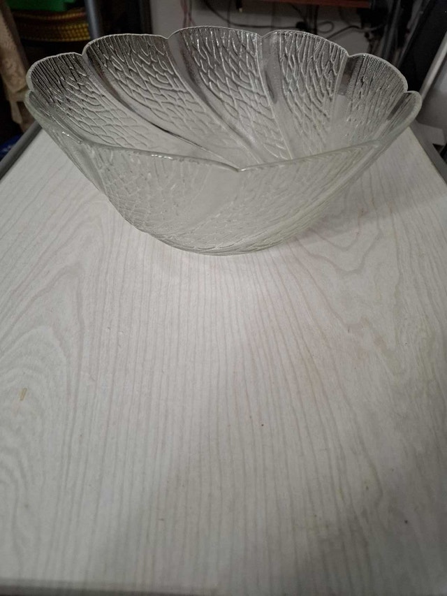 9.5 inch Crystal salad bowl - photo 2