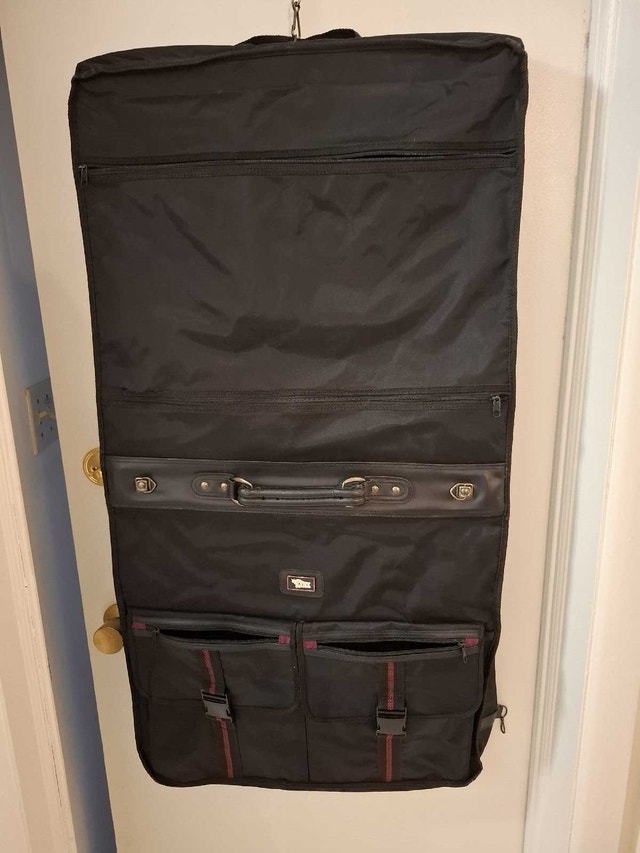 TRAVEL LUGGAGE - photo 4