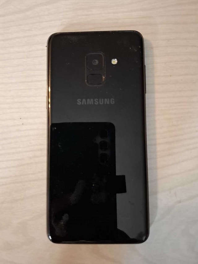 SAMSUNG A8 CELL PHONE - photo 3