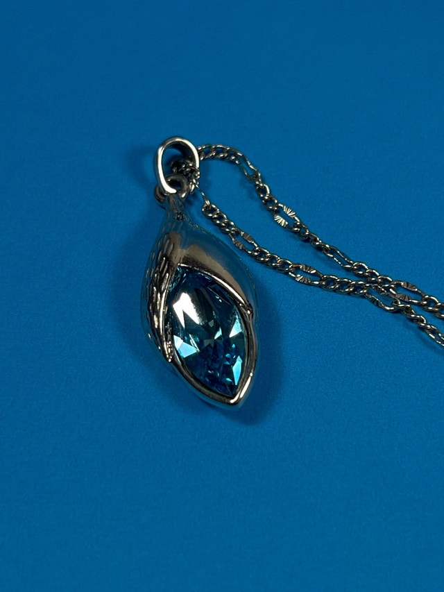 Silver Tone Necklace with Blue Stone Pendant - photo 2