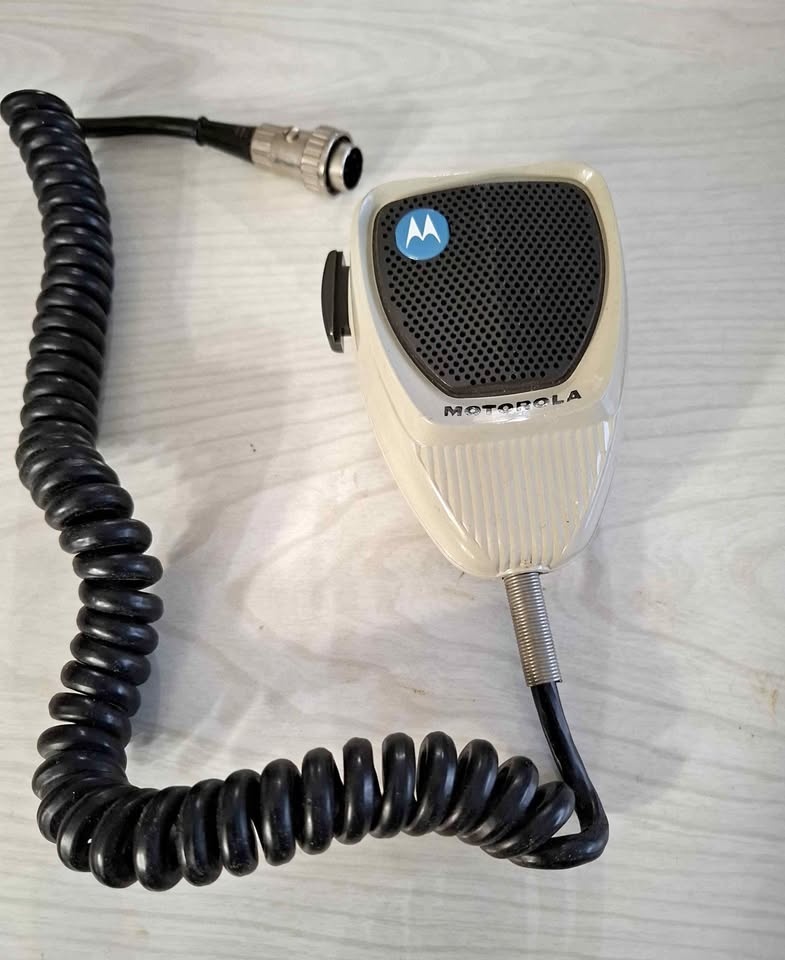 Motorola microphone