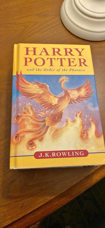 ✨📕Harry Potter And The Order Of The Phoenix Hardcover Book By Jk