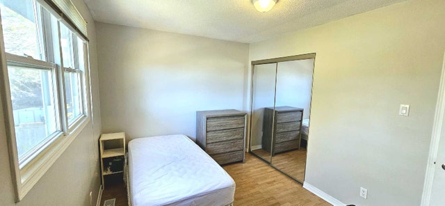 Furnished Room for Rent near Georgian college