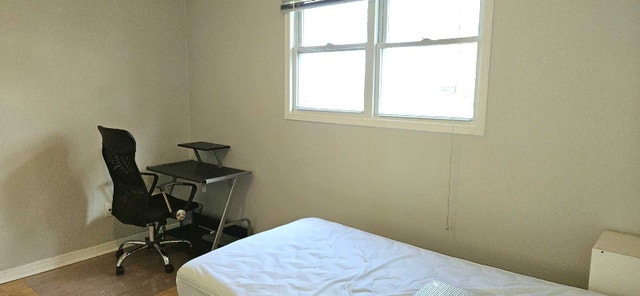 Furnished Room for Rent near Georgian college - photo 2
