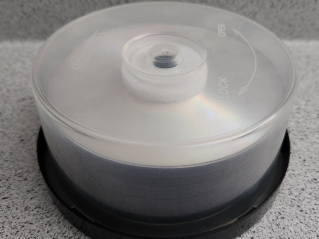 Fujifilm DVD+R 30 blank discs: 16X 4.7GB 120mins