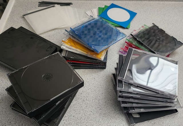 CD & DVD cases - assorted single, double & triple cases