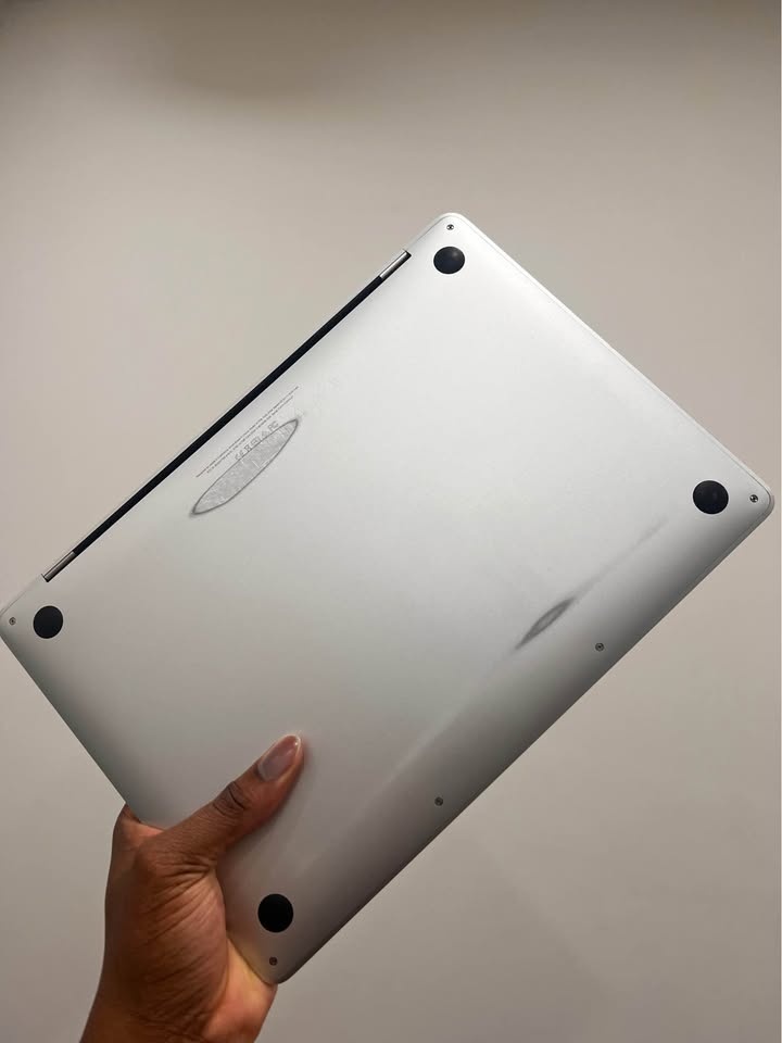 MacBook Pro 2017 13" - photo 3