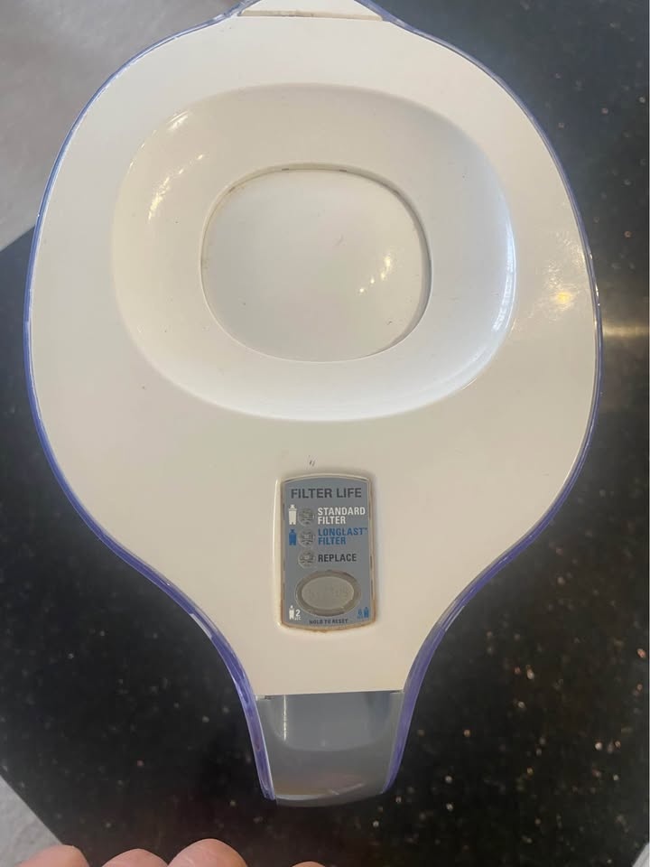 Brita 10-Cup Large Water Filter Pitcher - photo 2