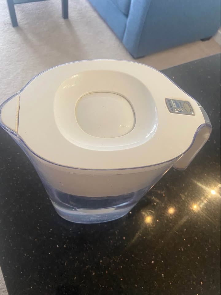 Brita 10-Cup Large Water Filter Pitcher - photo 4