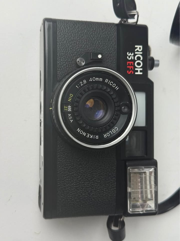 Konica S35 Analog Film Camera - Collector Xmas Special - photo 3