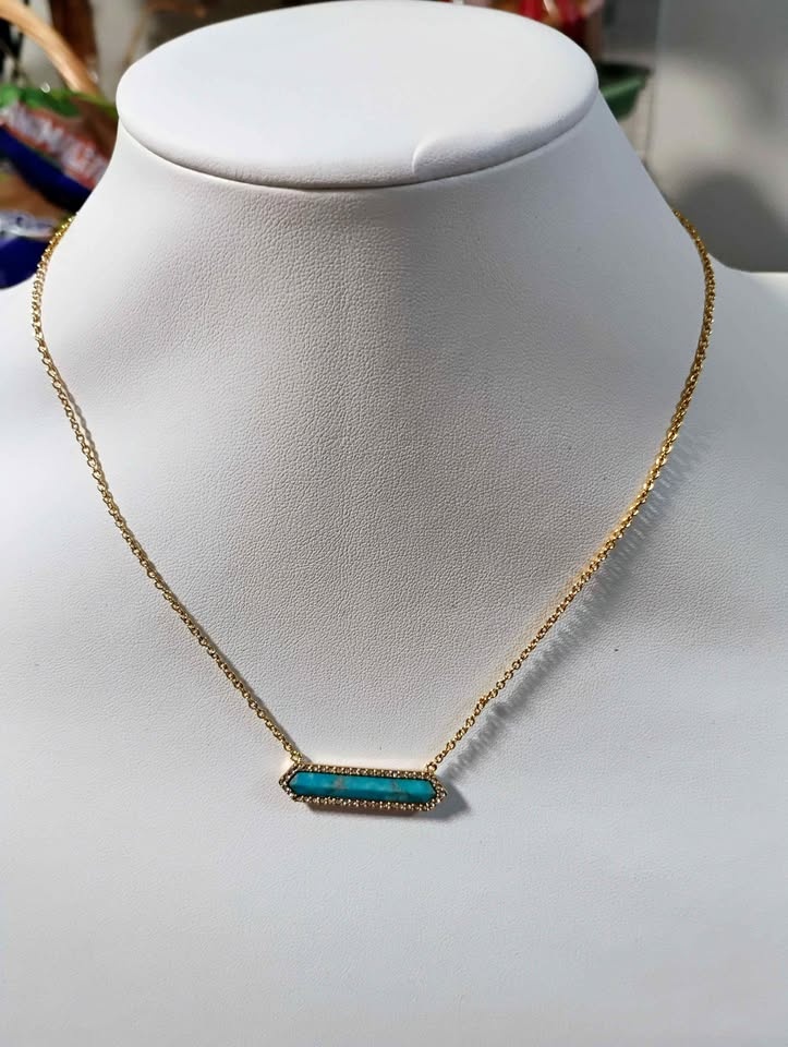 Vera Bradley Necklace Turquoise And Gold -cash only-