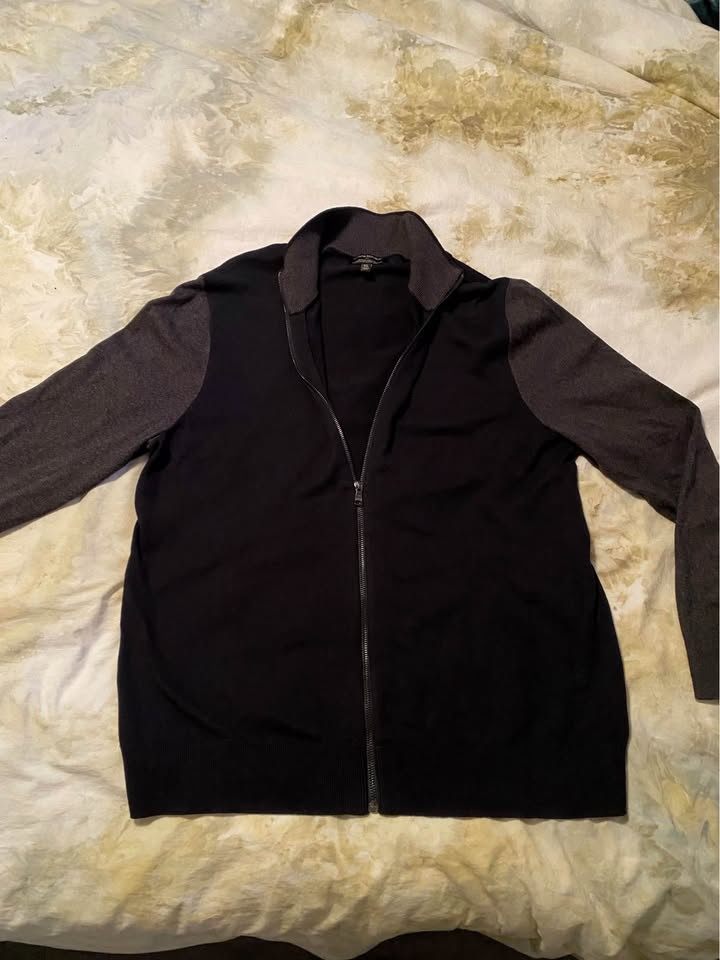 BANANA REPUBLIC Zip Sweater - photo 2