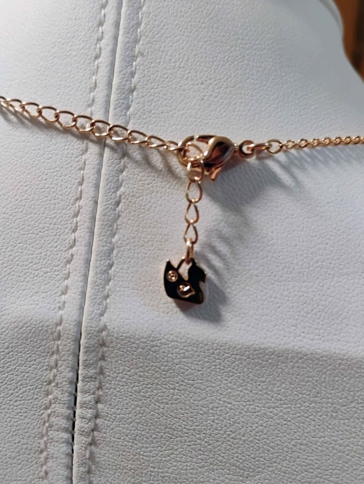 Swarovski Women's Necklace no box -cash only- - photo 3