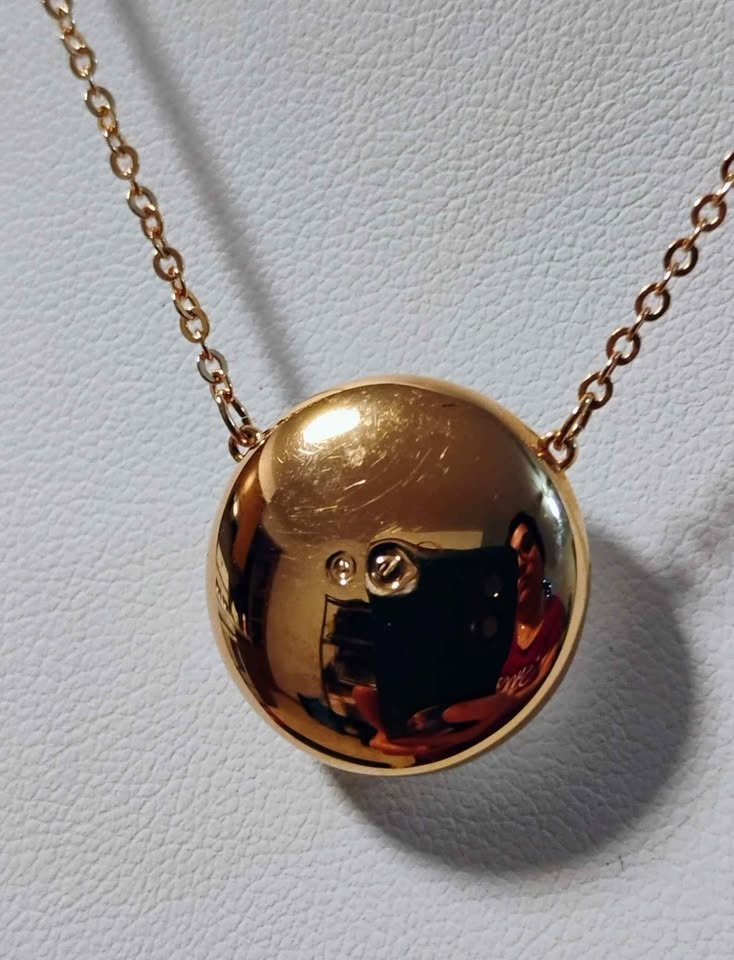 Swarovski Women's Necklace no box -cash only- - photo 5