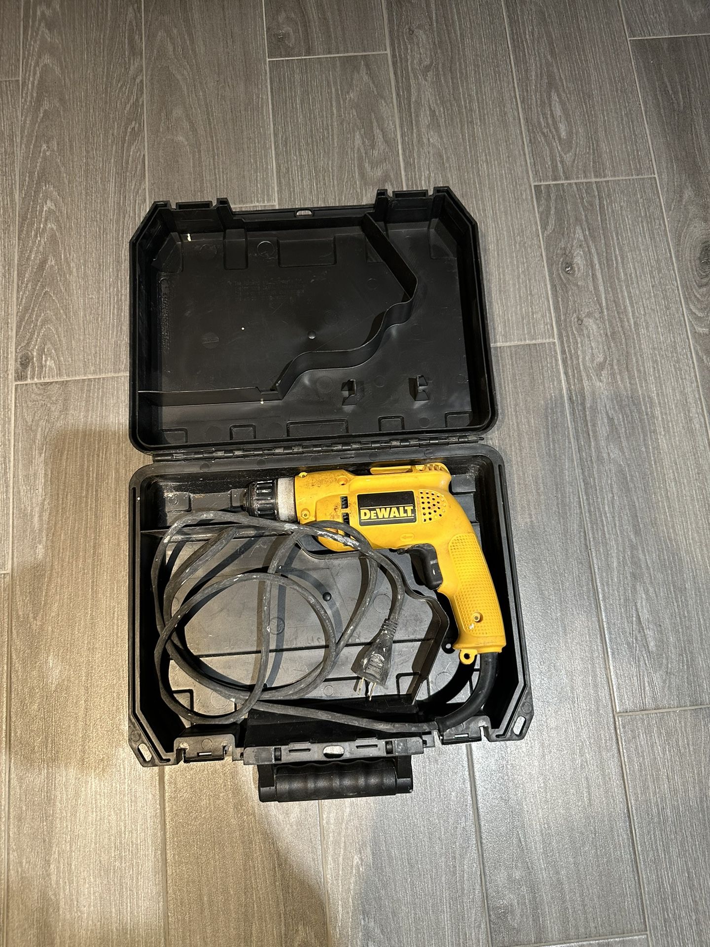 Dewalt Power Drill